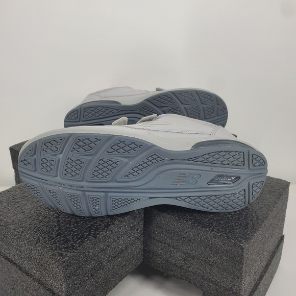 New Balance Men’s 813 V1 Hook and Loop Walking Shoes Size 12 EEEE Grey - Picture 5 of 10